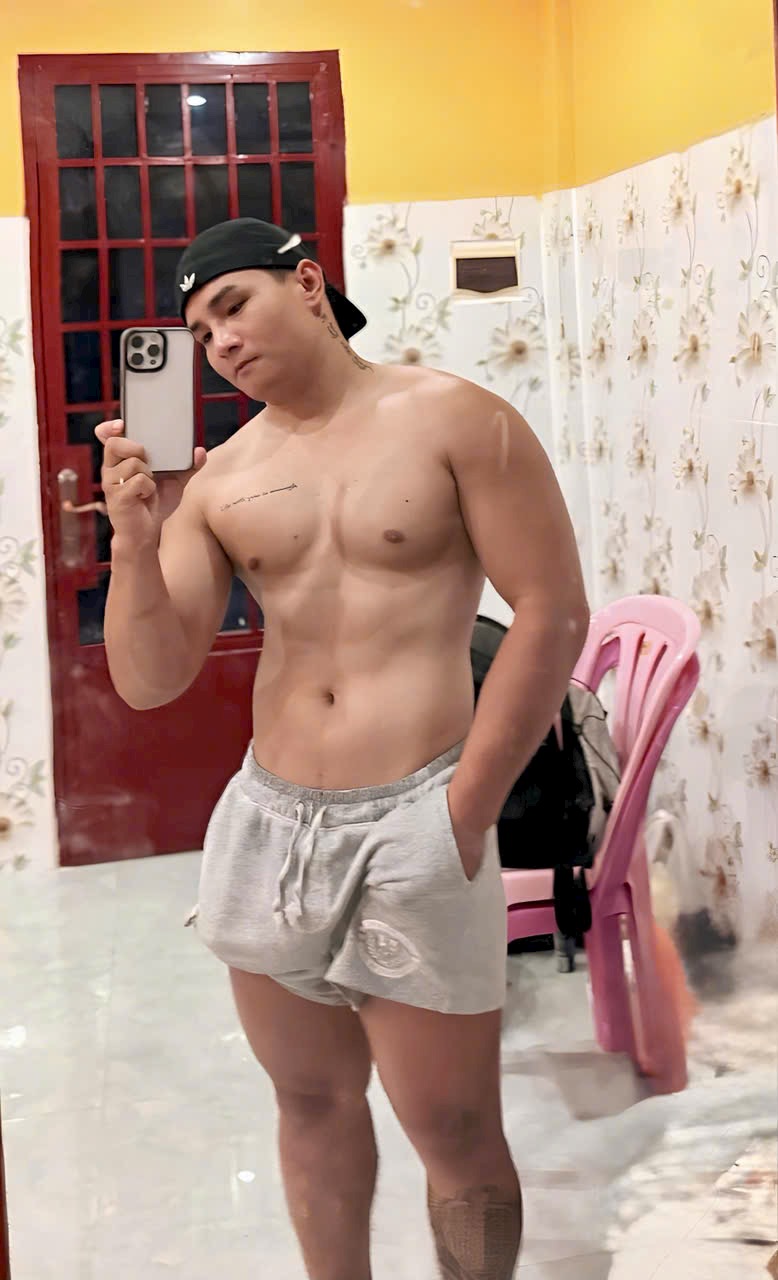 Tuấn